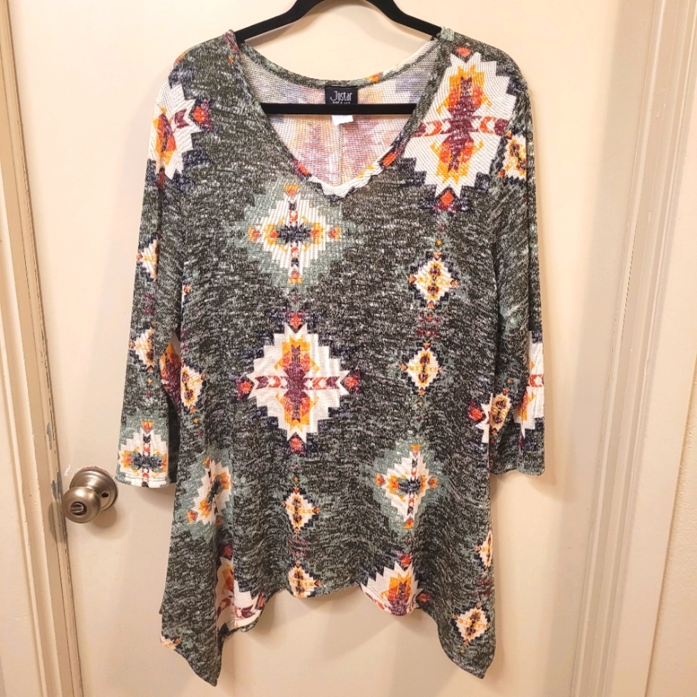Jostar Women's Top Sz L Southwest Gray Multicolor Print Knit 3/4 Sleeve